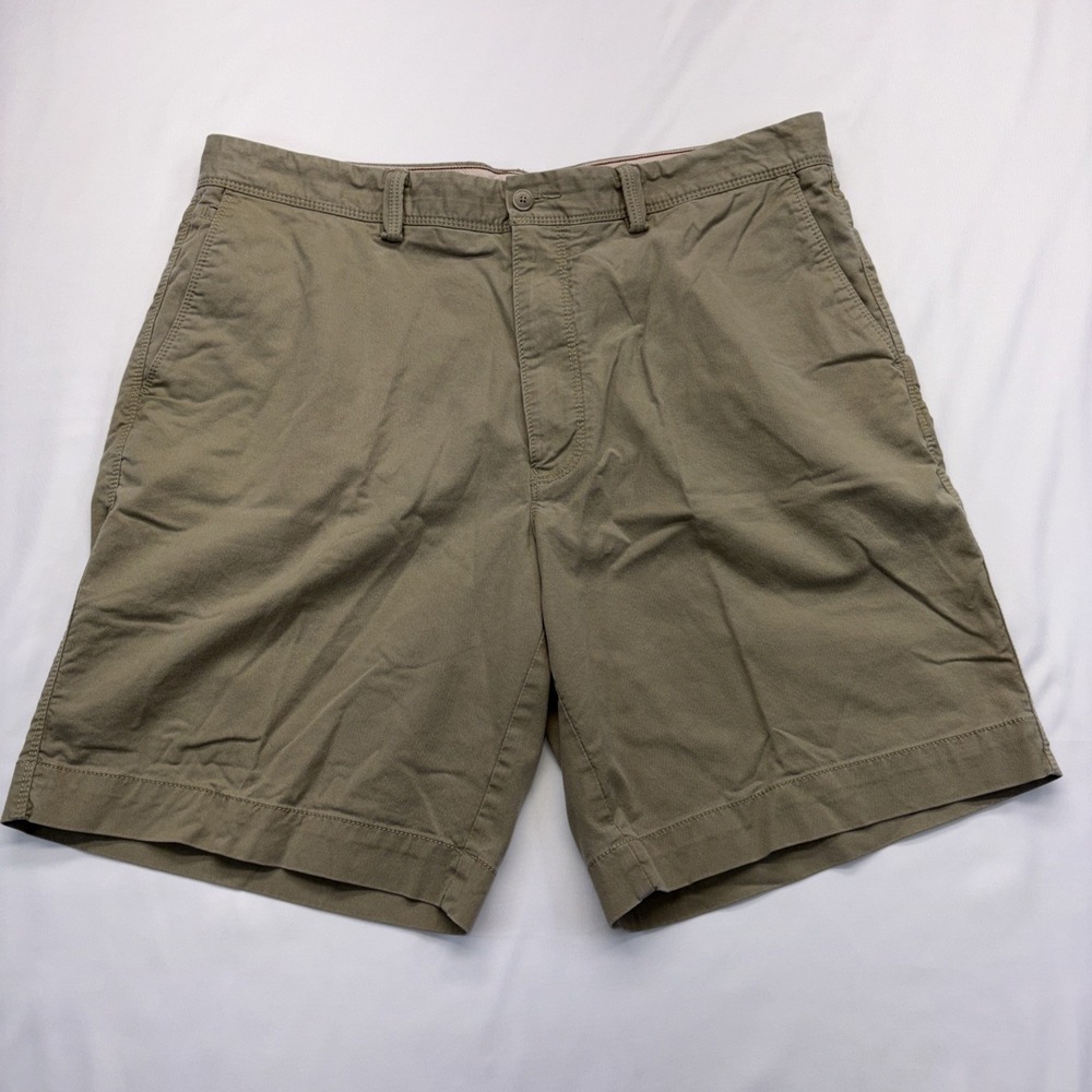 Tommy Bahama Shorts Men's 38 Biege Tencel Flat Front Preppy Bermuda